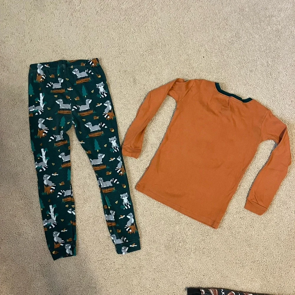 Children's Place Boys 5T Pajama Sets (2) 4 Piece Lot Fall Raccoon & Football